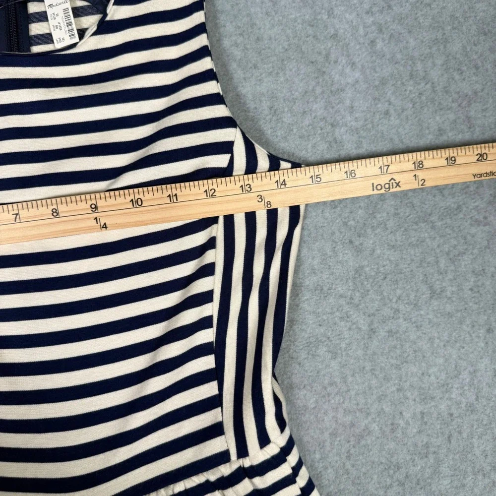 Madewell sleeveless fit